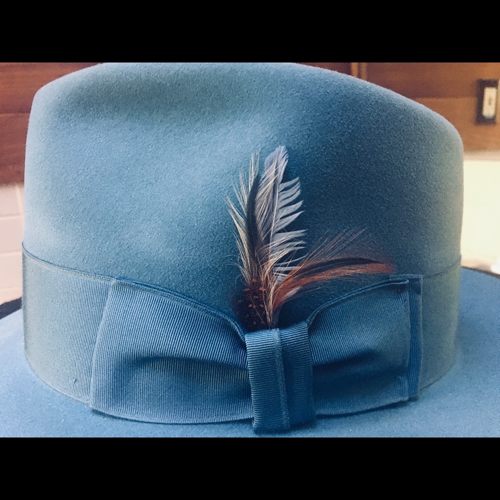 Mrs Dewsons San Francisco Fedora SZ 7 1/4
